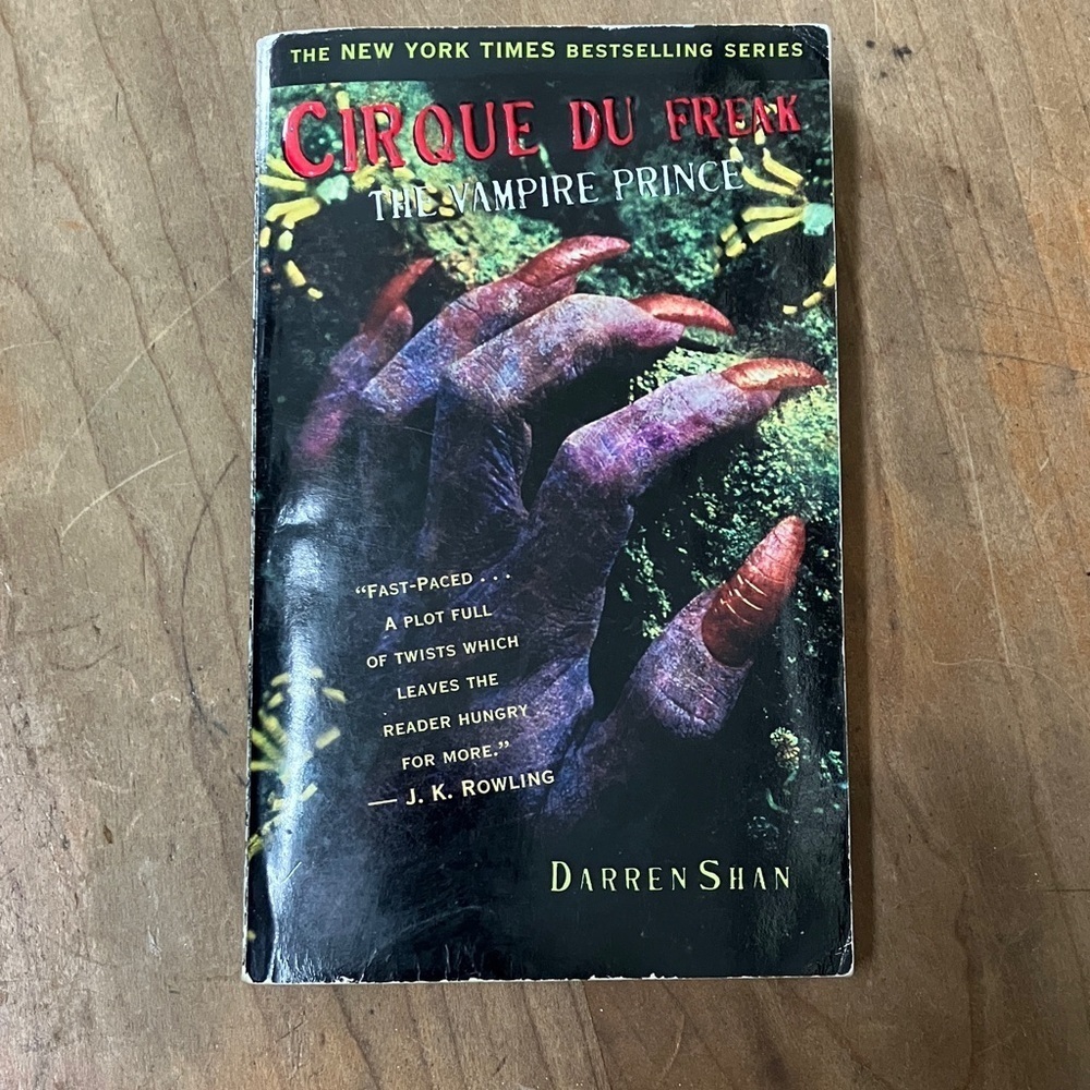 Cirque Du Freak Book 6 the vampire Prince vintage 2005 paperback - Darren Shan